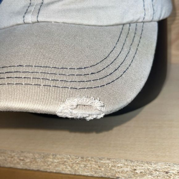 NWT Leinenkugel's Beer Leinie's Hat Cap Adjustable Chippewa Falls Wisconsin - Picture 4 of 12